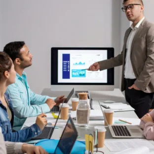 Collaborate with Our Chicago B2B Marketing Agency for Success!